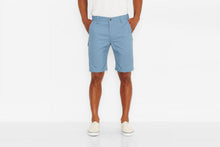 Load image into Gallery viewer, Levi's Commuter 504 Regular Straight Shorts
