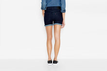 Load image into Gallery viewer, Levi's Commuter Shorts
